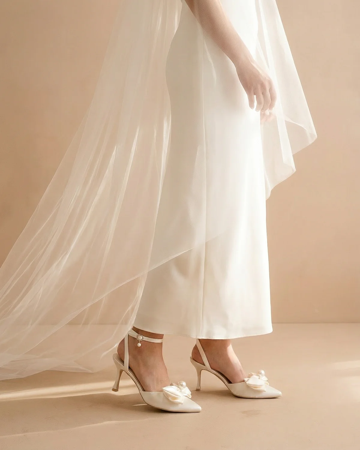 The Colette | Ivory Pearl Bow Bridal Heel - Image 4