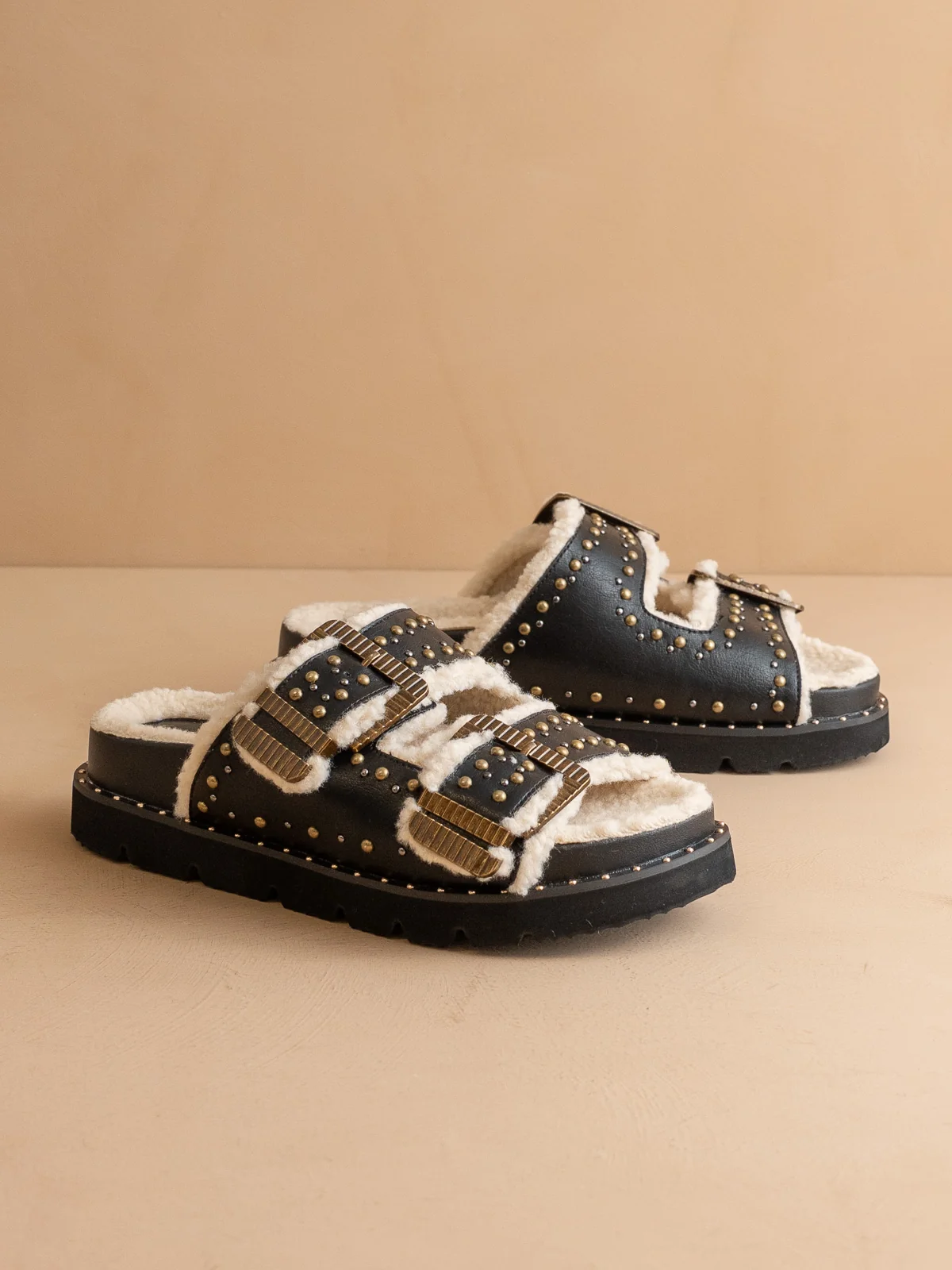 The Gaylen | Black Fleece Lined Slipper Slide * FINAL SALE * - Image 3