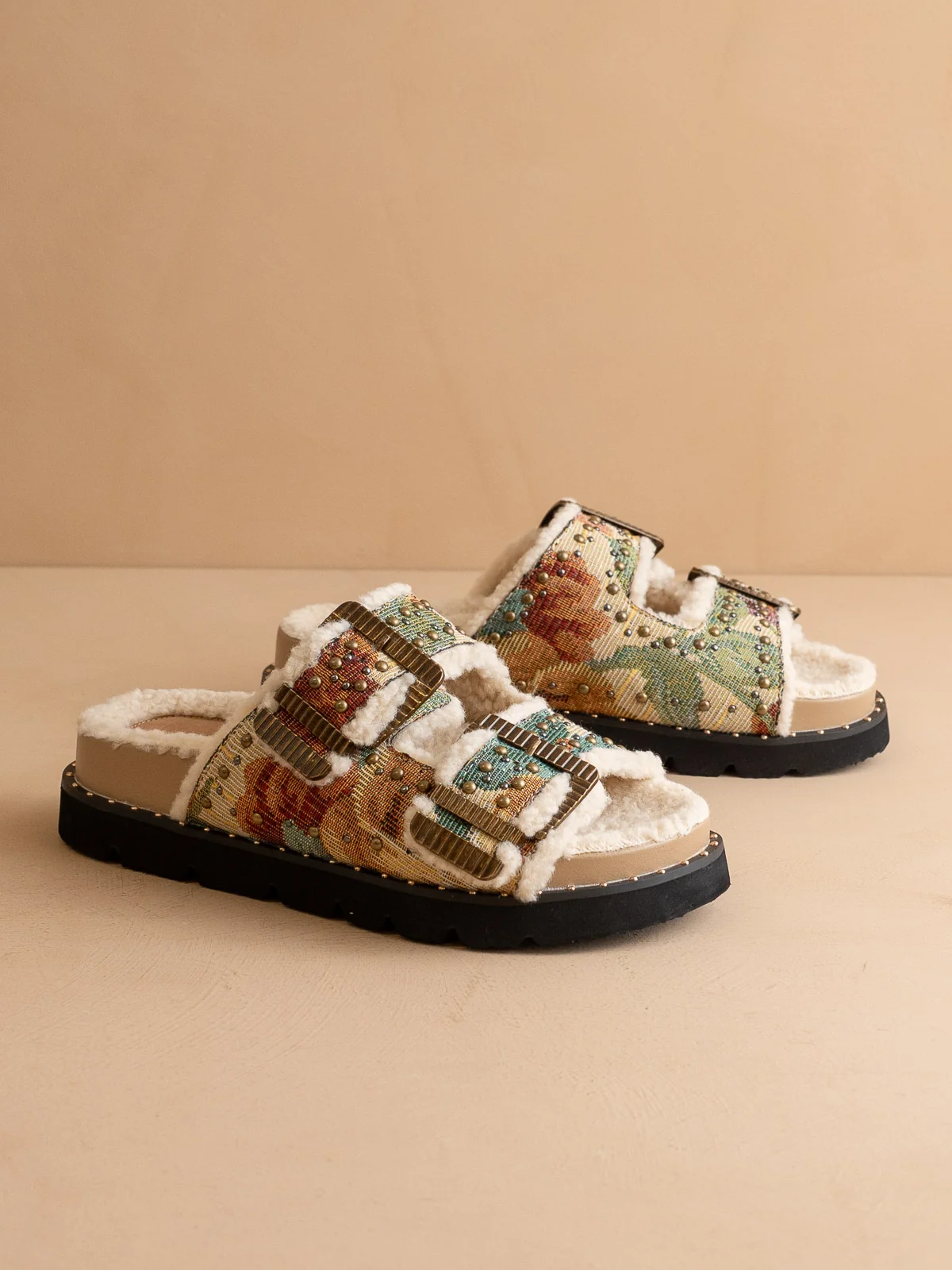 The Gaylen | Floral Tapestry Fleece Lined Slipper Slide *FINAL SALE* - Image 3